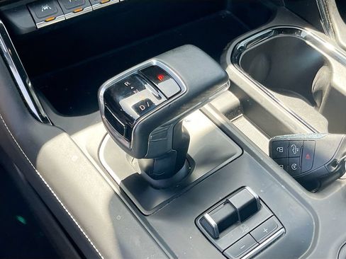 Used 2023 GMC Sierra 1500 AT4X AWD/4WD image 17