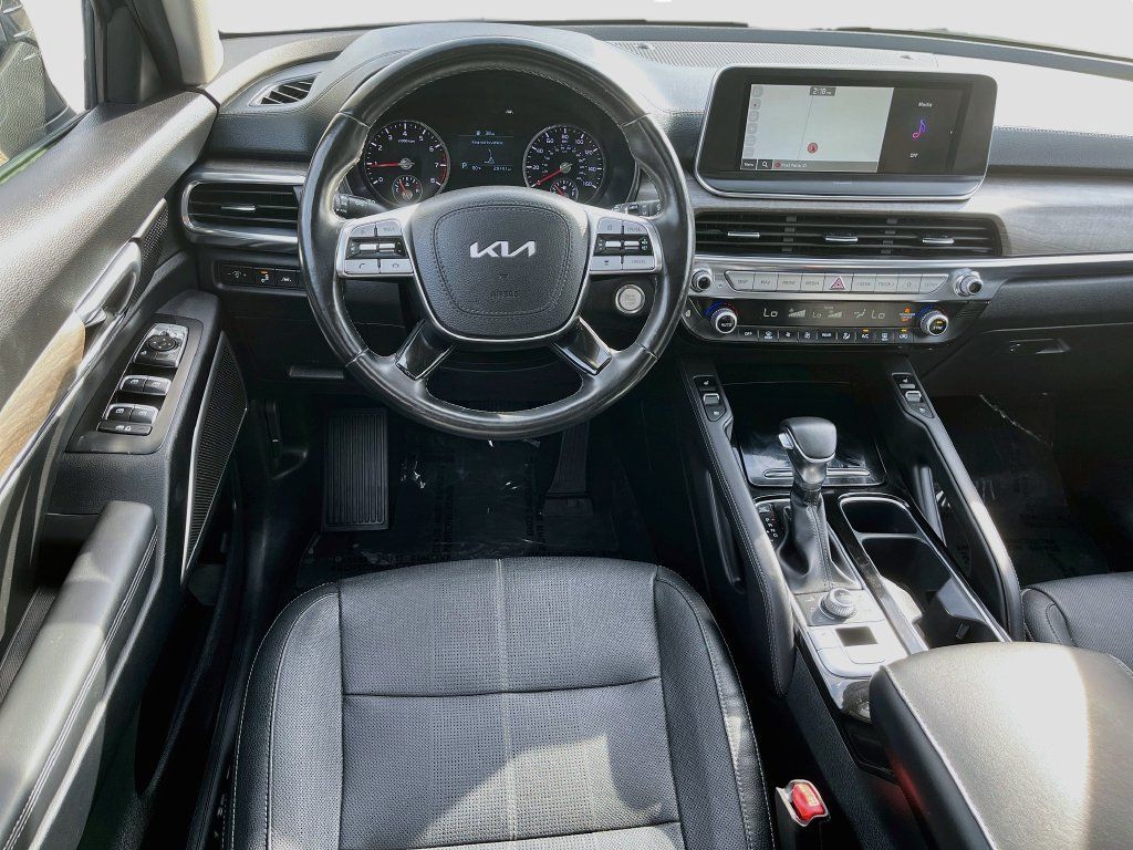 Used 2022 Kia Telluride EX w/ EX Premium Package AWD/4WD image 22