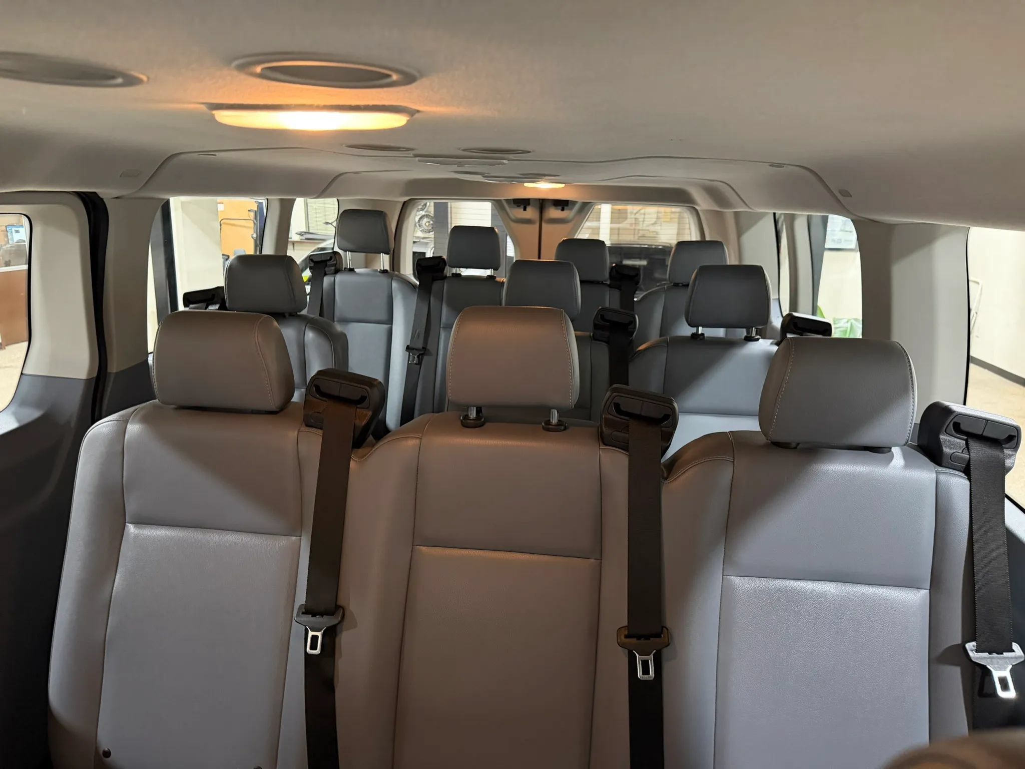 Used 2018 Ford Transit 350 XL RWD image 36