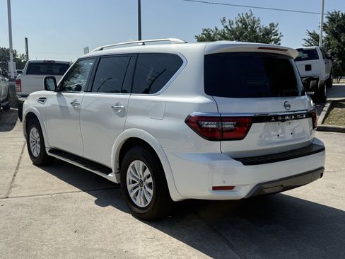 Used 2024 Nissan Armada SV AWD/4WD image 7