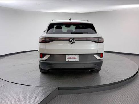 Used 2024 Volkswagen ID.4 S RWD image 7