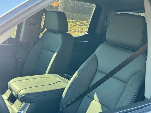 New 2026 GMC Sierra 1500 Elevation w/ Elevation Premium Package image 17