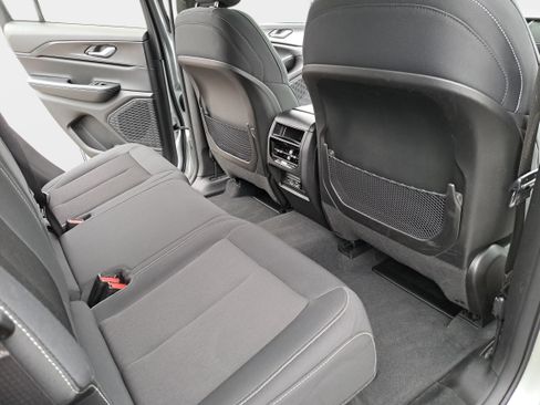 Used 2023 Jeep Grand Cherokee Laredo X AWD/4WD image 12