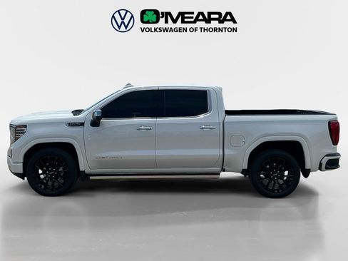 Used 2024 GMC Sierra 1500 Denali w/ Denali Reserve Package AWD/4WD image 2