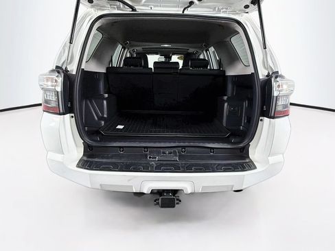Used 2021 Toyota 4Runner SR5 Premium w/ Moonroof Package RWD image 26