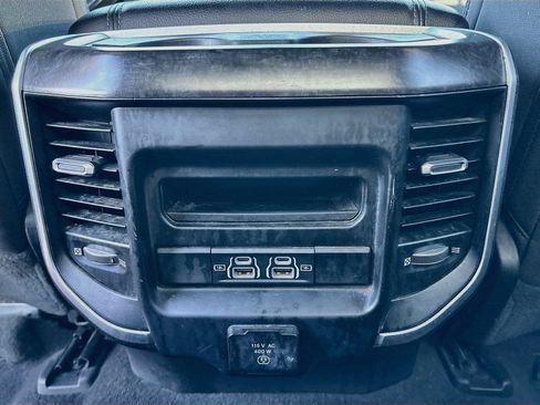 Used 2022 RAM 1500 Big Horn RWD image 25