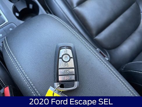 Used 2020 Ford Escape SEL image 29