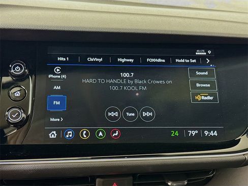 Certified 2023 Buick Envision Avenir image 13