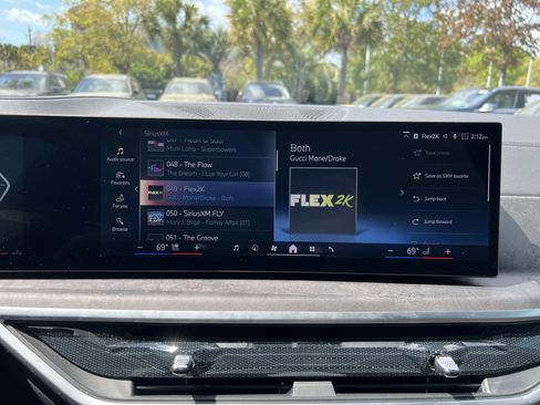 Certified 2024 BMW X5 xDrive40i w/ Premium Package image 23