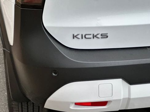 New 2026 Nissan Kicks SV AWD/4WD image 33