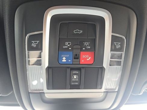 Used 2022 RAM 2500 Limited image 35