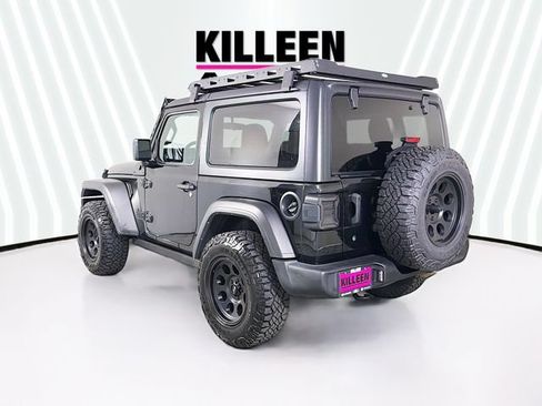 Used 2023 Jeep Wrangler Sport AWD/4WD image 5
