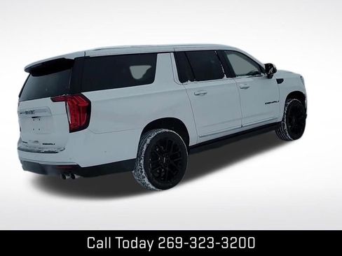Certified 2023 GMC Yukon XL Denali w/ Denali Reserve Package image 7