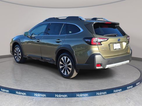 Used 2024 Subaru Outback Touring XT w/ Tech Package 2 AWD/4WD image 8