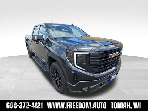 Used 2024 GMC Sierra 1500 Elevation w/ Elevation Premium Package AWD/4WD image 7