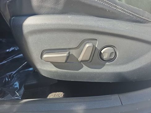 Used 2022 Kia Sportage Nightfall Edition w/ Nightfall Fwd Premium Package image 28