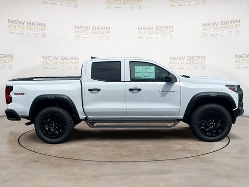New 2026 Chevrolet Colorado Trail Boss AWD/4WD image 6