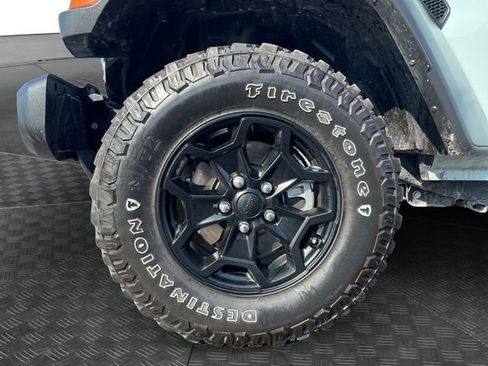 Used 2023 Jeep Wrangler Unlimited w/ Cold Weather Group image 14