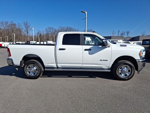 Used 2024 RAM 3500 Big Horn w/ Snow Chief Group AWD/4WD image 7