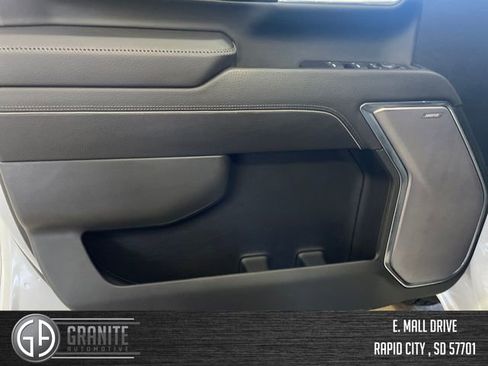 Used 2024 GMC Sierra 3500 Denali w/ Denali Reserve Package image 11