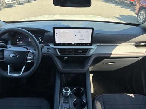 New 2026 Ford Explorer ST-Line w/ ST-Line Street Pack AWD/4WD image 12