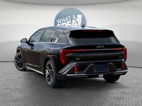 New 2026 Kia K4 GT-Line FWD image 4
