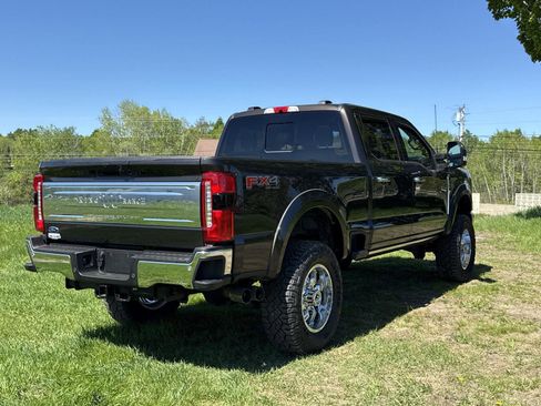 Used 2025 Ford F250 King Ranch w/ Chrome Package AWD/4WD image 11