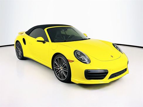 Certified 2017 Porsche 911 Turbo image 7