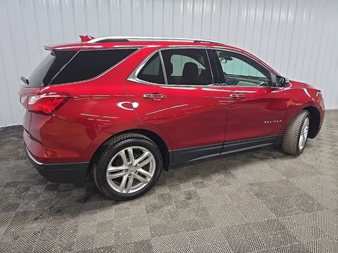 Used 2019 Chevrolet Equinox Premier image 3