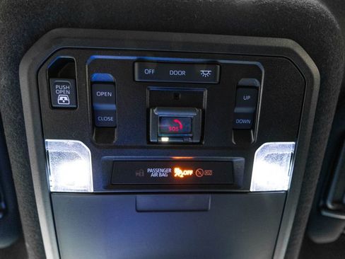 New 2026 Toyota 4Runner TRD Off-Road Premium AWD/4WD image 33