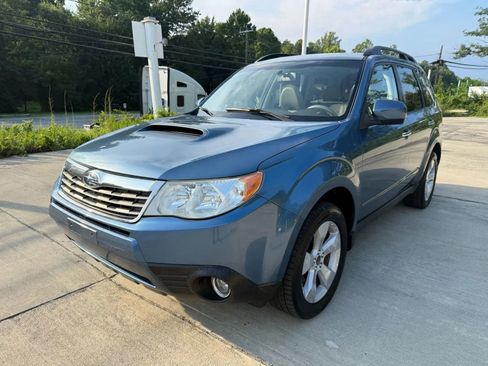 Used 2010 Subaru Forester 2.5XT Limited image 1