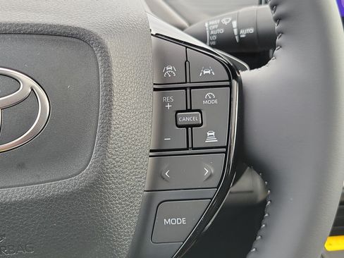 New 2026 Toyota C-HR AWD/4WD image 25