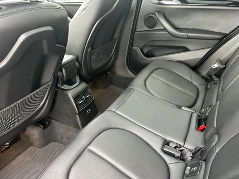 Used 2019 BMW X1 sDrive28i w/ Convenience Package image 4