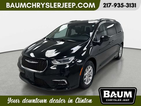 Used 2022 Chrysler Pacifica Touring-L FWD image 1