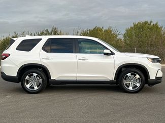 New 2025 Honda Pilot EX-L video 2