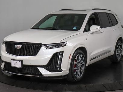 Used 2022 Cadillac XT6 Sport w/ Technology Package