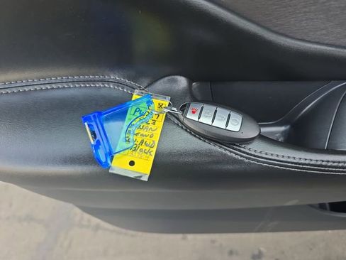 Used 2023 Nissan Murano SV w/ SV Midnight Edition Package image 25