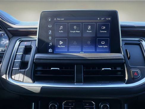 Used 2022 Chevrolet Tahoe Z71 w/ Luxury Package image 17