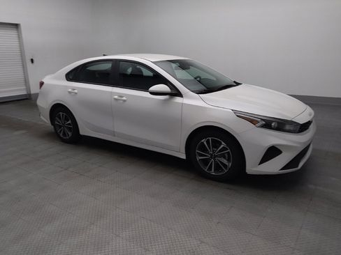 Used 2023 Kia Forte LXS FWD image 11