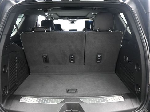 Used 2022 Chevrolet Tahoe Z71 w/ Luxury Package image 24