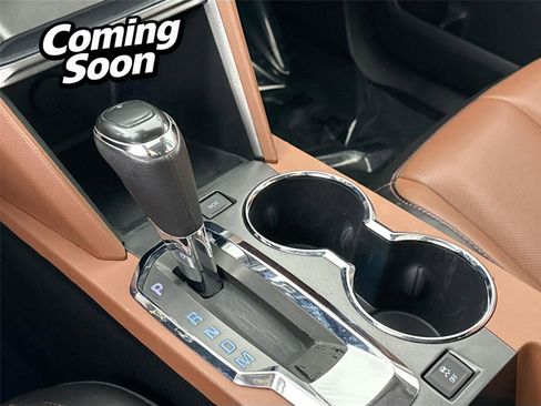 Used 2017 Chevrolet Equinox Premier w/ Enhanced Convenience Package image 26