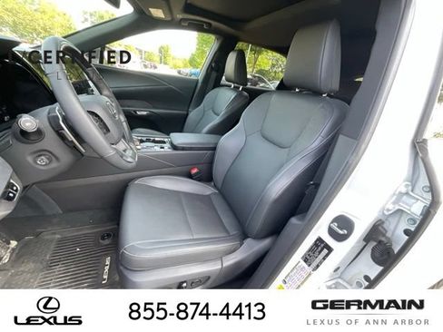 Certified 2025 Lexus RX 350h AWD/4WD image 12