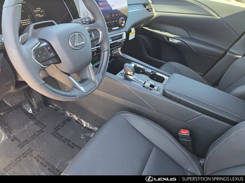 New 2026 Lexus RX 350 AWD/4WD image 13