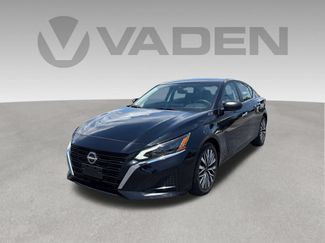 Used 2024 Nissan Altima 2.5 SV FWD video 1