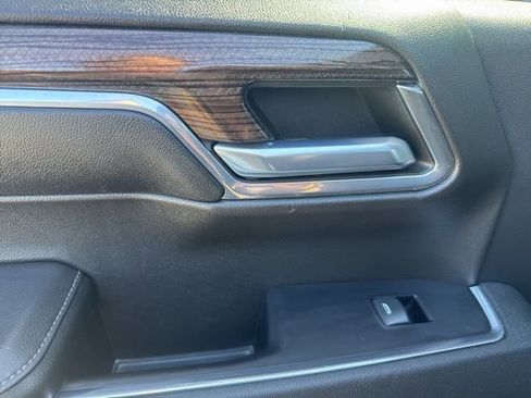 Used 2023 Chevrolet Silverado 1500 LT AWD/4WD image 27