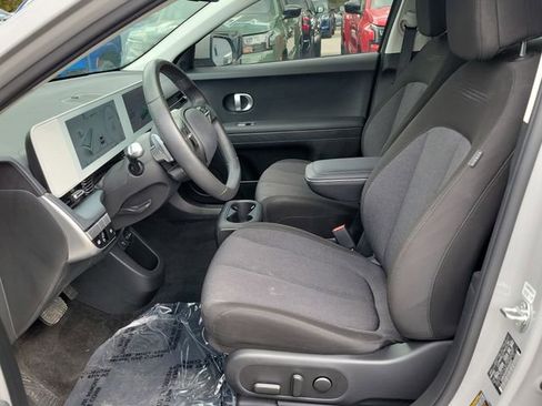 Used 2024 Hyundai Ioniq 5 SEL image 17