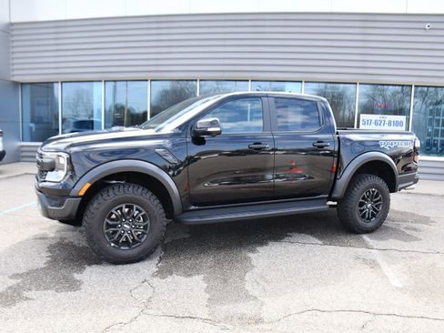 Used 2025 Ford Ranger Raptor image 2