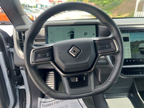 Used 2024 Rivian R1T Adventure image 14