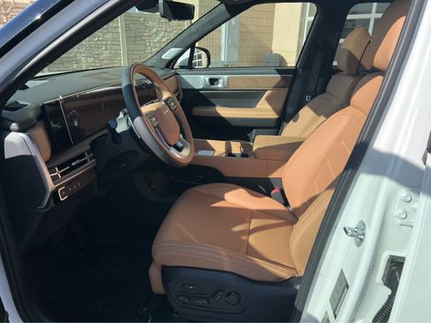 New 2026 Hyundai Santa Fe Calligraphy AWD/4WD image 29