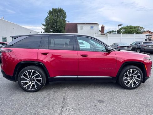 New 2025 Jeep Wagoneer S Limited AWD/4WD image 8